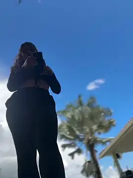 Snapshot of sahorix1 chatting on February 26, 7:35 pm sahorix1 online show from February 26, 7:35 pm