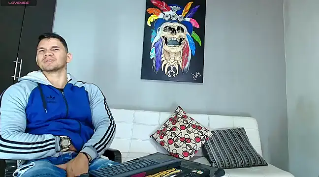 Snapshot of GendersonFit chatting on February 16, 2:21 pm GendersonFit online show from February 16, 2:21 pm