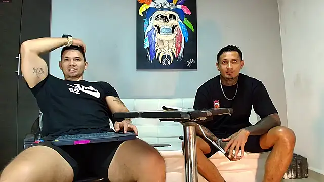 Snapshot of GendersonFit chatting on February 26, 2:14 pm GendersonFit online show from February 26, 2:14 pm