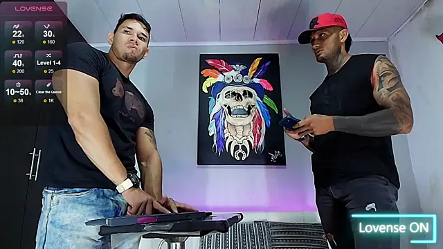 Snapshot of GendersonFit chatting on March 11, 2:18 pm GendersonFit online show from March 11, 2:18 pm