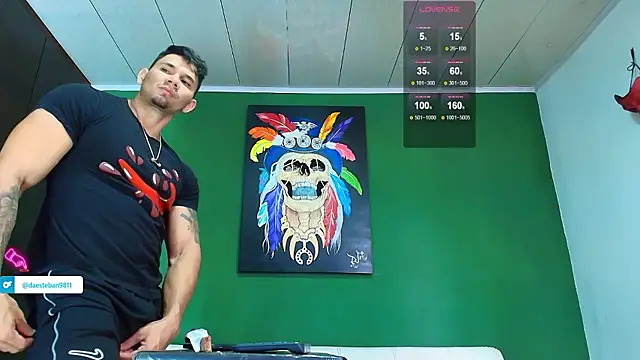 Snapshot of GendersonFit chatting on September 26, 2:32 pm GendersonFit online show from September 26, 2:32 pm