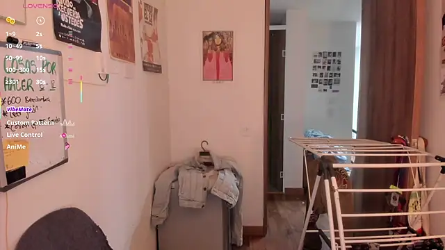 linda giggle online show from April 10, 12:49 am