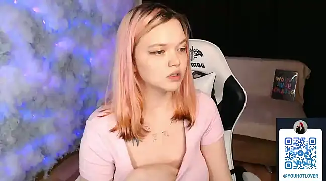 mary lunar online show from March 13, 1:07 pm