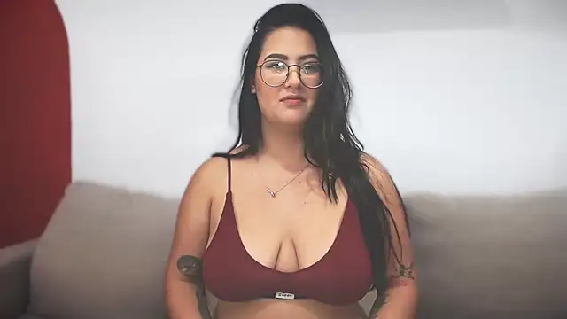 Snapshot of ZabathMiller chatting on February 2, 4:48 am ZabathMiller online show from February 2, 4:48 am