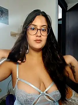 Snapshot of ZabathMiller chatting on October 7, 3:31 pm ZabathMiller online show from October 7, 3:31 pm