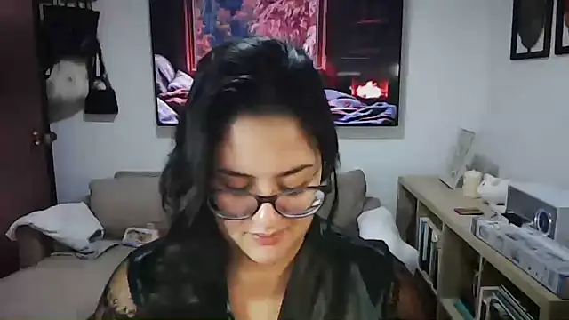 Snapshot of ZabathMiller chatting on October 17, 3:36 pm ZabathMiller online show from October 17, 3:36 pm