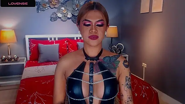 StellaStrong30 online show from February 2, 8:02 am