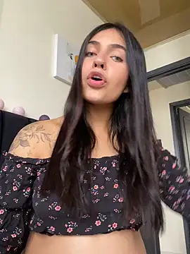 DaphneUwu online show from February 16, 3:27 pm