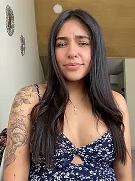 DaphneUwu online show from March 20, 3:47 pm