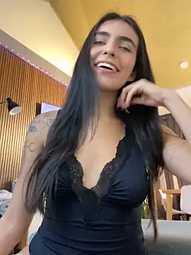 DaphneUwu online show from February 8, 1:09 am