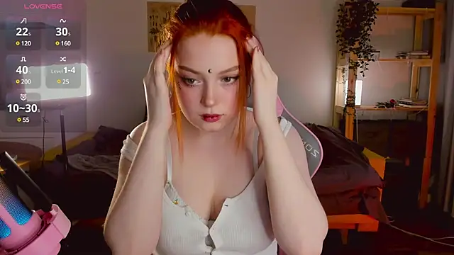 Sofy Benson online show from February 18, 2:06 pm