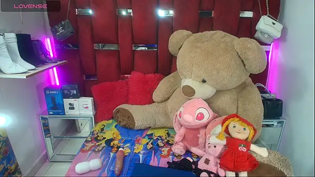 Ginna doll online show from May 16, 6:28 pm