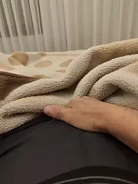 Snapshot of Blade3535@xh chatting on February 2, 6:56 am Blade3535xh online show from February 2, 6:56 am