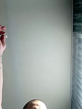 Snapshot of Wrwhat84 chatting on March 18, 11:57 am Wrwhat84 online show from March 18, 11:57 am