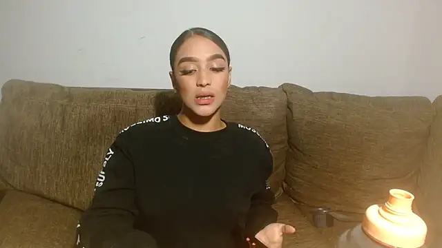 GiltRosebush online show from February 24, 8:51 pm