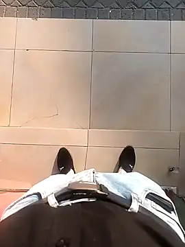 Snapshot of hotdickhow chatting on January 14, 12:45 pm hotdickhow online show from January 14, 12:45 pm