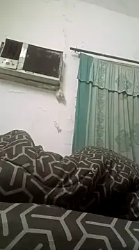 Snapshot of hotdickhow chatting on February 25, 1:20 am hotdickhow online show from February 25, 1:20 am