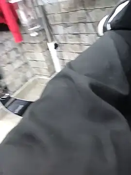 Snapshot of hotdickhow chatting on March 8, 1:59 pm hotdickhow online show from March 8, 1:59 pm