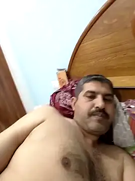 Amandev7 online show from March 5, 6:31 am