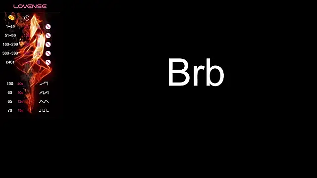 Snapshot of AmelieAxie chatting on February 15, 6:55 am AmelieAxie online show from February 15, 6:55 am