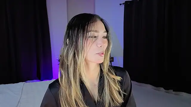 AmelieAxie online show from July 19, 2:15 am