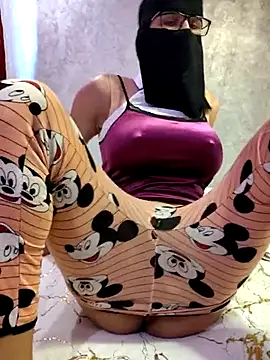 Charmoota arab online show from February 11, 4:02 pm