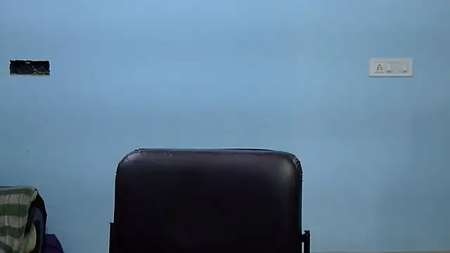 Snapshot of lovelydesi21 chatting on September 21, 7:32 am lovelydesi21 online show from September 21, 7:32 am