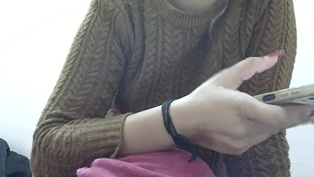 lovelydesi21 online show from January 18, 1:04 pm