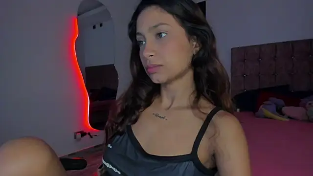 cora 22 online show from April 16, 12:39 pm