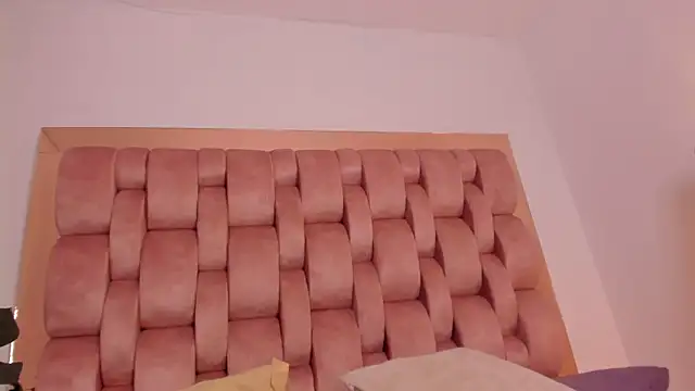 swt kahia online show from November 28, 8:33 pm