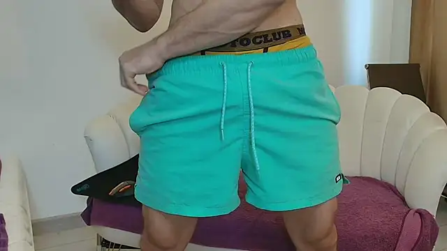 TheTopAlex online show from April 22, 6:16 am