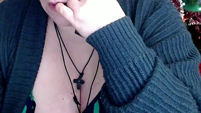 mayasmith online show from December 15, 4:00 pm