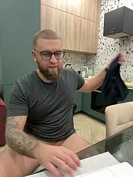 Bear bear  online show from February 21, 12:05 am