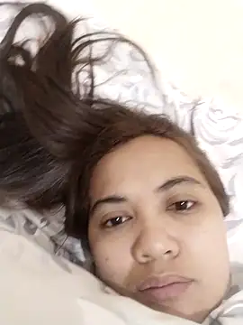 xTheLastVIRGINx online show from April 19, 7:38 pm