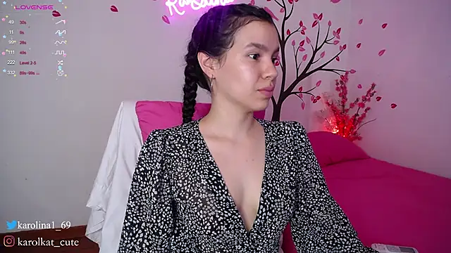 Karolina 1 online show from January 13, 7:21 pm