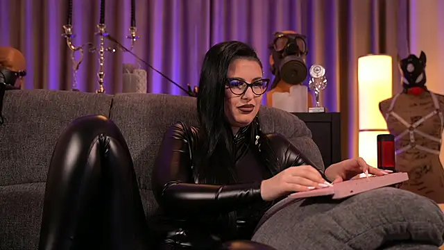 Snapshot of kelly_kent chatting on December 13, 5:16 am kelly kent online show from December 13, 5:16 am