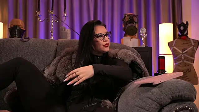 Snapshot of kelly_kent chatting on January 2, 8:57 pm kelly kent online show from January 2, 8:57 pm