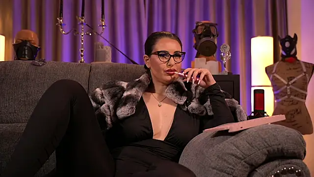 Snapshot of kelly_kent chatting on January 6, 2:26 am kelly kent online show from January 6, 2:26 am