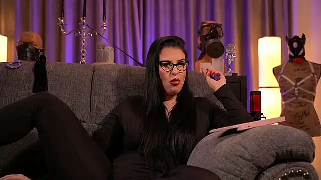 Snapshot of kelly_kent chatting on January 8, 12:49 am kelly kent online show from January 8, 12:49 am