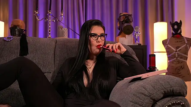 Snapshot of kelly_kent chatting on January 9, 10:41 pm kelly kent online show from January 9, 10:41 pm