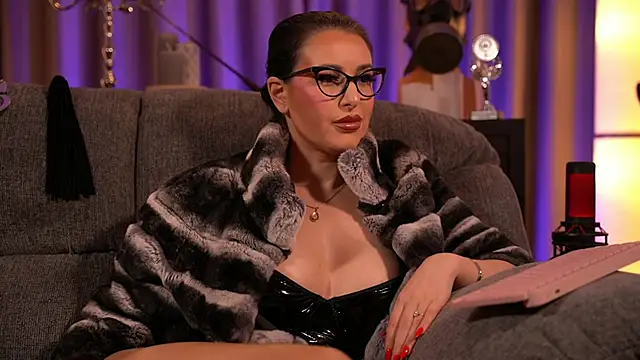 Snapshot of kelly_kent chatting on January 25, 1:54 am kelly kent online show from January 25, 1:54 am