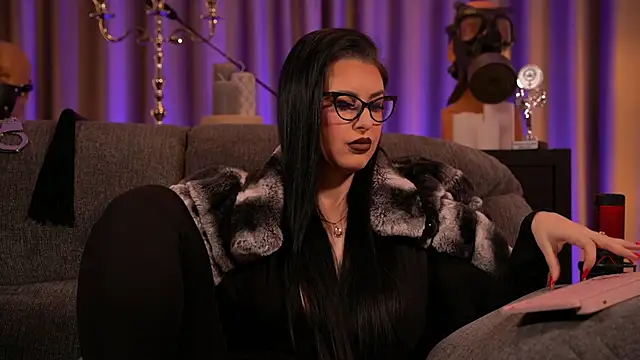 Snapshot of kelly_kent chatting on February 9, 11:04 pm kelly kent online show from February 9, 11:04 pm