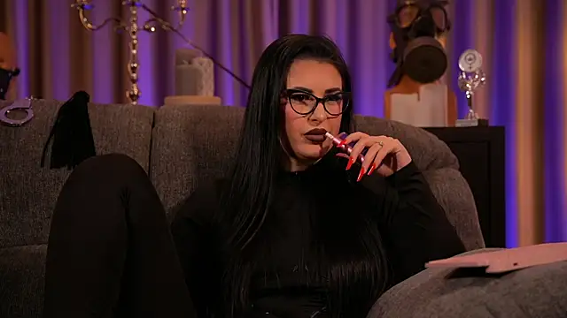 Snapshot of kelly_kent chatting on February 19, 11:46 pm kelly kent online show from February 19, 11:46 pm