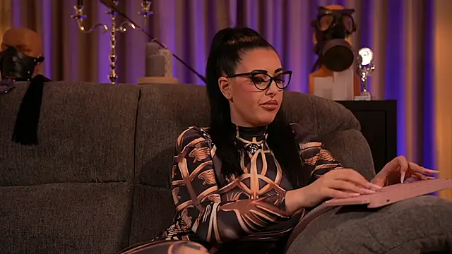 Snapshot of kelly_kent chatting on March 18, 10:48 pm kelly kent online show from March 18, 10:48 pm