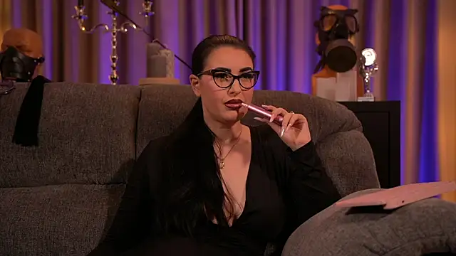 Snapshot of kelly_kent chatting on March 23, 2:15 am kelly kent online show from March 23, 2:15 am