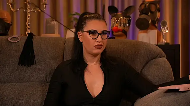 Snapshot of kelly_kent chatting on September 11, 10:54 pm kelly kent online show from September 11, 10:54 pm