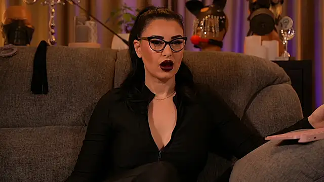 Snapshot of kelly_kent chatting on October 25, 11:10 pm kelly kent online show from October 25, 11:10 pm