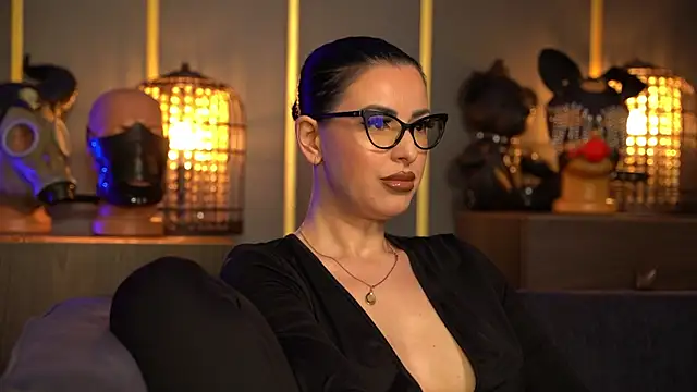 Snapshot of kelly_kent chatting on May 18, 8:36 pm kelly kent online show from May 18, 8:36 pm
