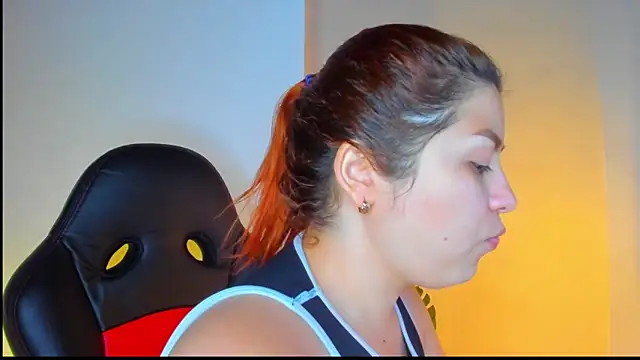 Gretta Queen online show from April 5, 4:15 pm