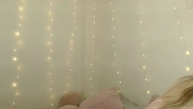 SweetSofty online show from October 5, 1:59 am